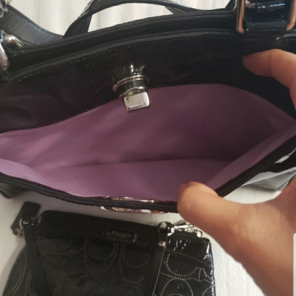 Coach Blake purse with wristlet - Picture 7 of 8